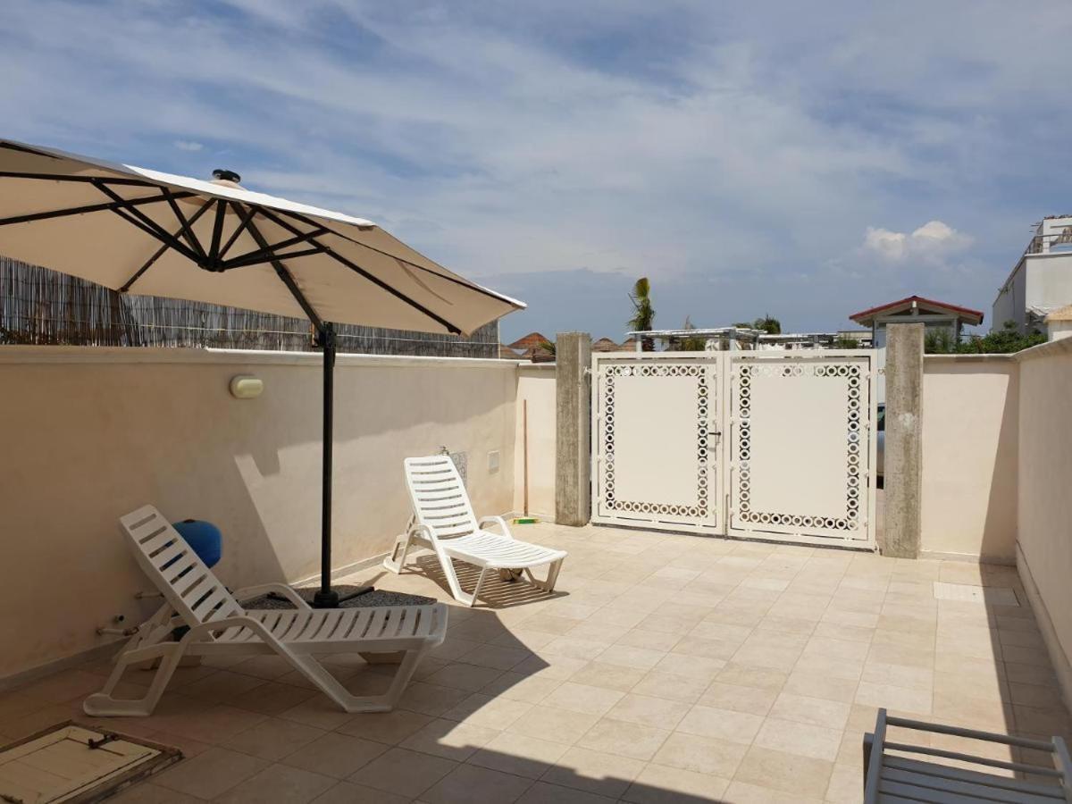 Casa In Spiaggia, Wi-Fi, Fino A Sette Ospiti Торре-Лапілло Екстер'єр фото