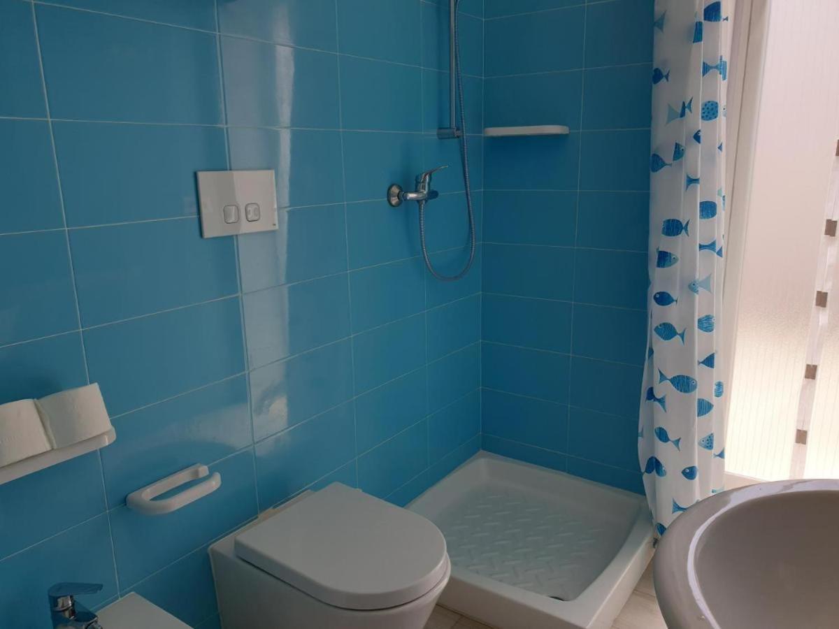 Casa In Spiaggia, Wi-Fi, Fino A Sette Ospiti Торре-Лапілло Екстер'єр фото